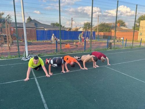 В ракитянском районе начался новый сезон проекта Дворовый Тренер. 03