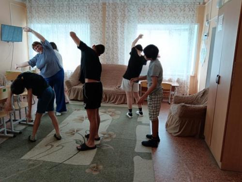 Утро в отделении Временный Приют, как всегда начинается весело и бодро. 02