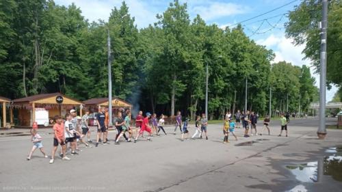 Доброе Утро, Страна: день России спортивные рязанцы начали с общегородской зарядки. 03