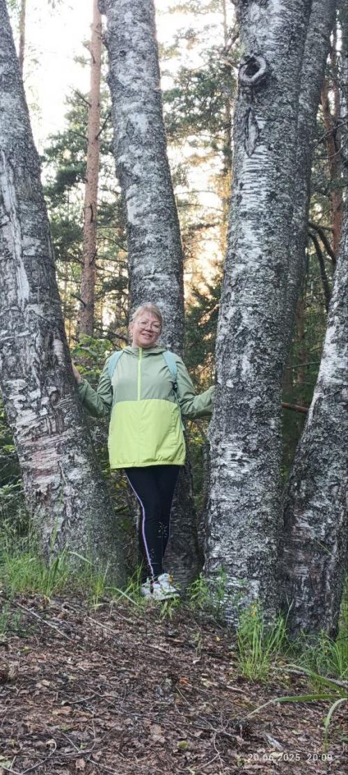 В наше время компьютерных технологий, люди стали меньше двигаться. 01