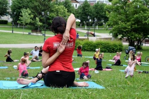 1 июня стартовали занятия по фитнесу. 04 1 июня стартовали занятия по фитнесу. 04