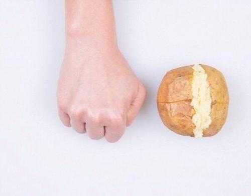 Мы определяем правильный размер порции еды при помощи ладони? 05 Мы определяем правильный размер порции еды при помощи ладони? 05