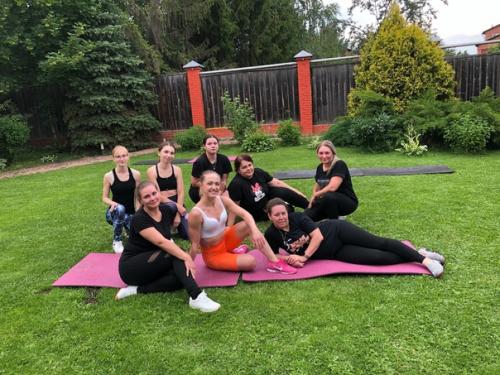 Лето.  Жара.  Ежегодные тренировки на свежем воздухе. 03