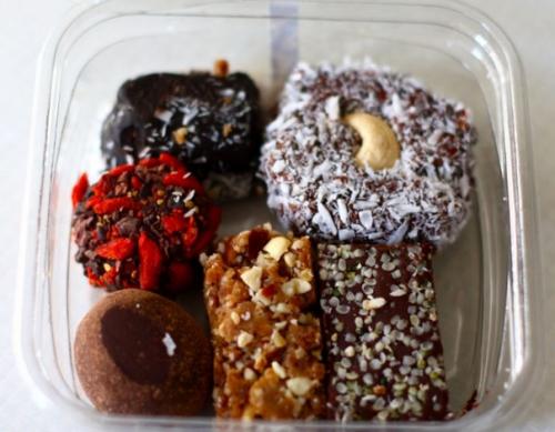 5 рецептов полезных конфет. 03 5 рецептов полезных конфет. 03