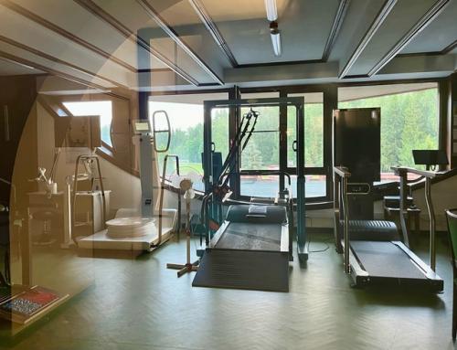 Спорт. Особая радость в этом заезде в Решму - то, как хорошо Дима занимается ЛФК в обычной детской группе. 06 Спорт. Особая радость в этом заезде в Решму - то, как хорошо Дима занимается ЛФК в обычной детской группе. 06