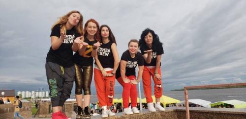 Однажды наступает момент, когда оттягивая его каждый раз, ты понимаешь, что пора пора поблагодарить и рассказать о своих планах. 05