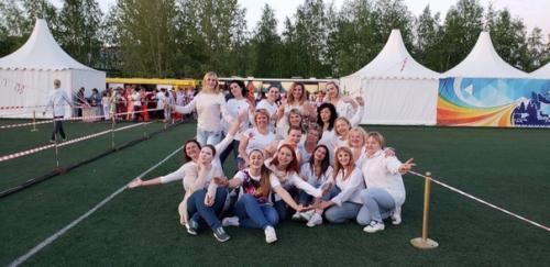 Однажды наступает момент, когда оттягивая его каждый раз, ты понимаешь, что пора пора поблагодарить и рассказать о своих планах. 06