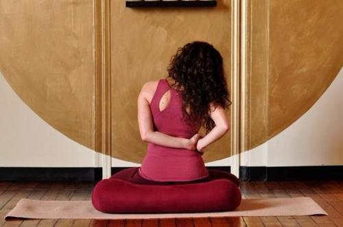 12 несложных упражнений, которые позволят вам забыть о болях в спине. 09