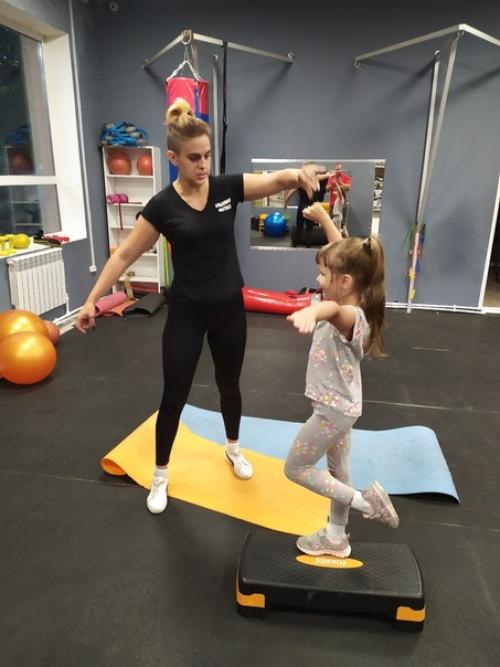 * Опыт работы в сфере фитнеса более 5 лет. 05