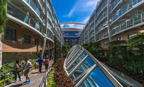 Самый большой круизный корабль в мире. 05