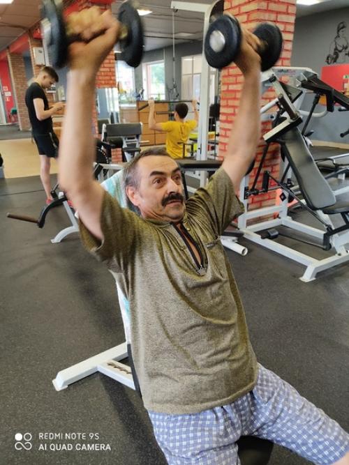 * Опыт работы в сфере фитнеса более 5 лет. 07