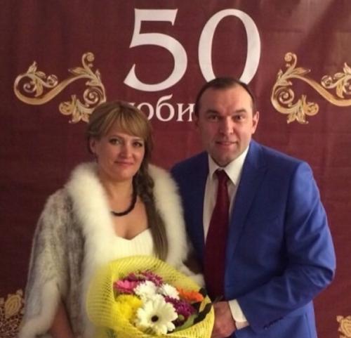 50-Летний рубеж. Круглая и значимая дата в жизни каждого человека. 02 50-Летний рубеж. Круглая и значимая дата в жизни каждого человека. 02