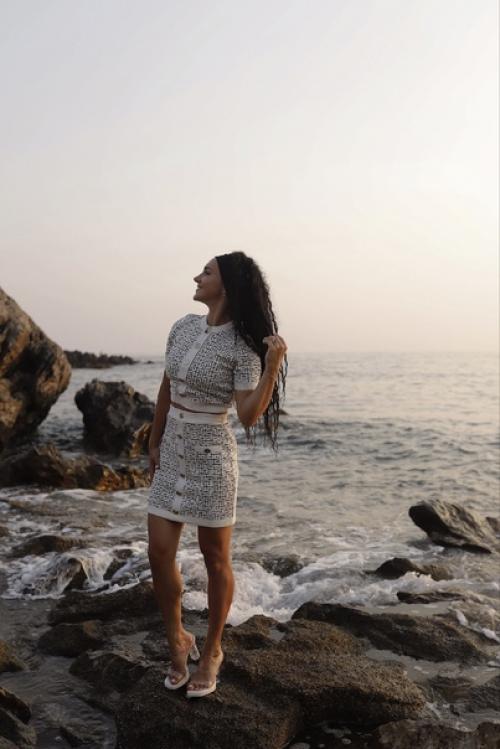 Погружаюсь в работу с головой, мы без остатка отдаём себя. 01