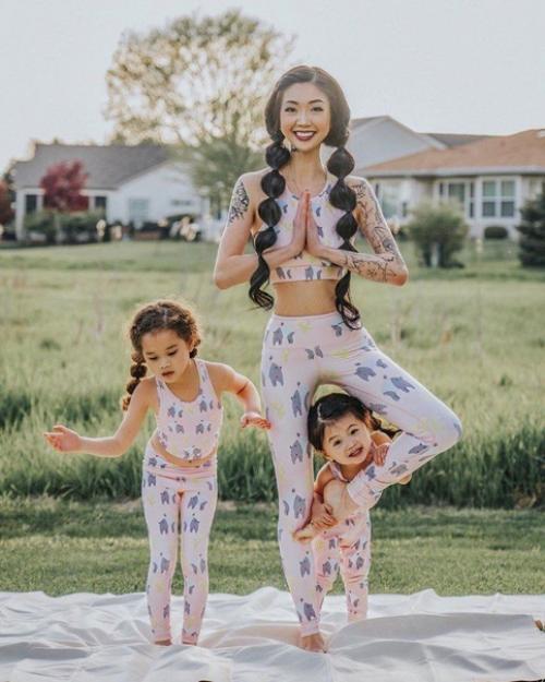 Самые шикарные мамочки, которые на спорте. 03