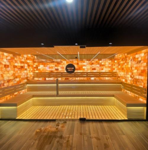 Ура!  Свершилось!  Не даром говорят: Обещанного три Года Ждут. 04