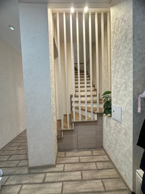 В посёлке светлый в продаже двухэтажный таунхаус. 04 В посёлке светлый в продаже двухэтажный таунхаус. 04