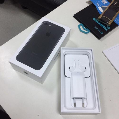 После выхода Iphone 7 сразу захотел его приобрести, но, к сожалению, не позволяли финансы. 01 После выхода Iphone 7 сразу захотел его приобрести, но, к сожалению, не позволяли финансы. 01