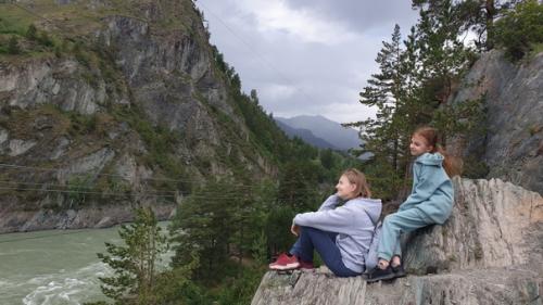 Ну что ж, этот год для меня оказался довольно сложным, насыщенным разными неожидоностями, приятными и не очень, и даже очень неприятными. 08 Ну что ж, этот год для меня оказался довольно сложным, насыщенным разными неожидоностями, приятными и не очень, и даже очень неприятными. 08