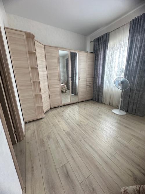 В посёлке светлый в продаже двухэтажный таунхаус. 02 В посёлке светлый в продаже двухэтажный таунхаус. 02