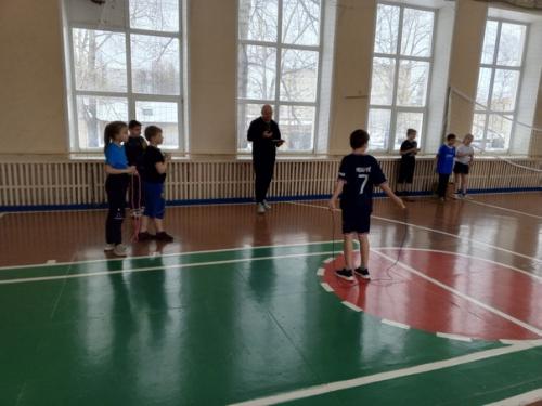 Внеурочная деятельность. Скиппинг - это целое направление фитнеса, а мы и не догадывались, что этим мы занимались с самого детства. 08