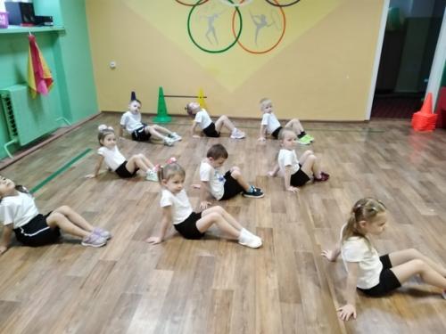 31 января отмечается день дошкольного фитнеса. 03