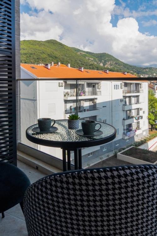 Еще одна квартира в моем исполнение в долгосрочную аренду уходит. 08