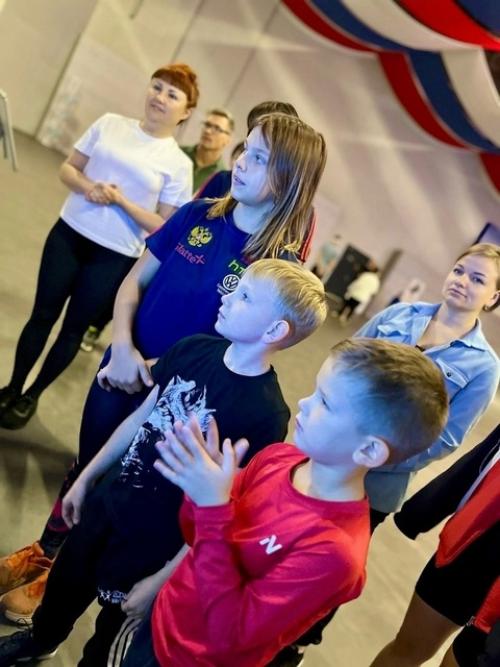 День, наполненный энергией, радостью и семейным единством! 05 День, наполненный энергией, радостью и семейным единством! 05