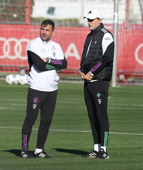 Вчерашняя тренировка с игроками, не принимавшими участие в матче против Майнца с первых минут. 02