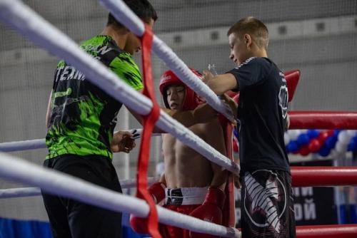 19 октября в нашем городе состоялся первый открытый городской турнир по кикбоксингу. 02 19 октября в нашем городе состоялся первый открытый городской турнир по кикбоксингу. 02