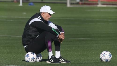 Вчерашняя тренировка с игроками, не принимавшими участие в матче против Майнца с первых минут. 03