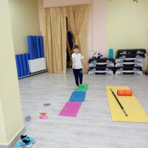 Добро пожаловать!  В группу Jumping Kids. 03