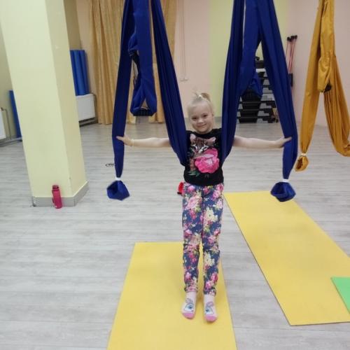 Добро пожаловать!  В группу Jumping Kids. 02