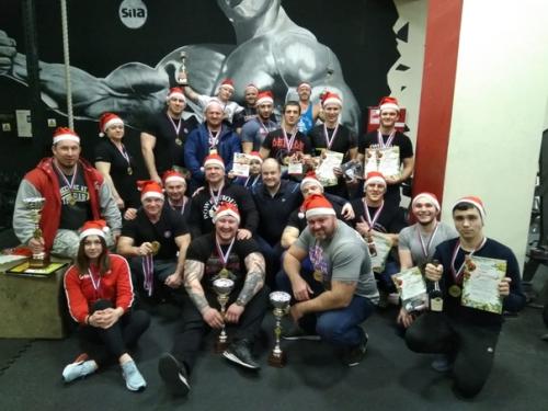 Традиционно завершал сезон в гостях у Дмитрия Казакова и фитнес-клуба Sila. 03