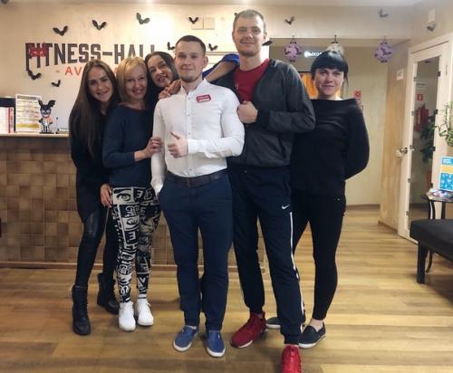 В Красноярске аниматоры ежедневно Самую Грустную Вечеринку проводят. 04