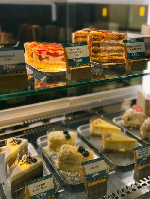 Вчера в тестовом режиме открыли двери нового Frensis и стали частью пространства инновационного фитнес-клуба Flight! 02