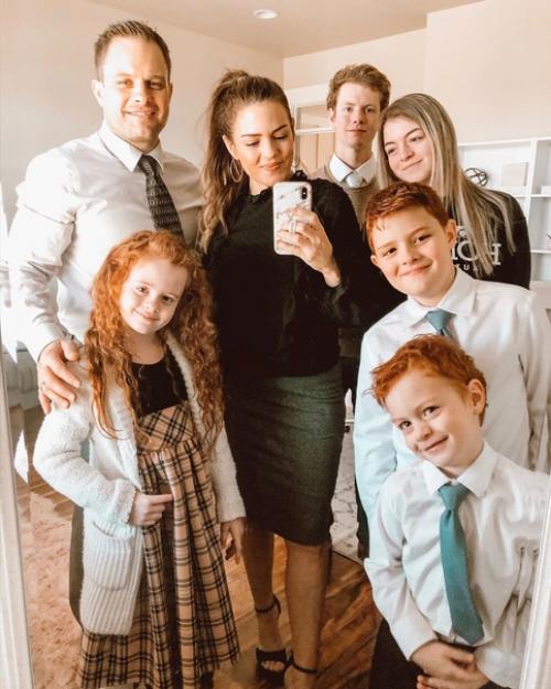 Такая спортивная мамочка 7 детей! 01