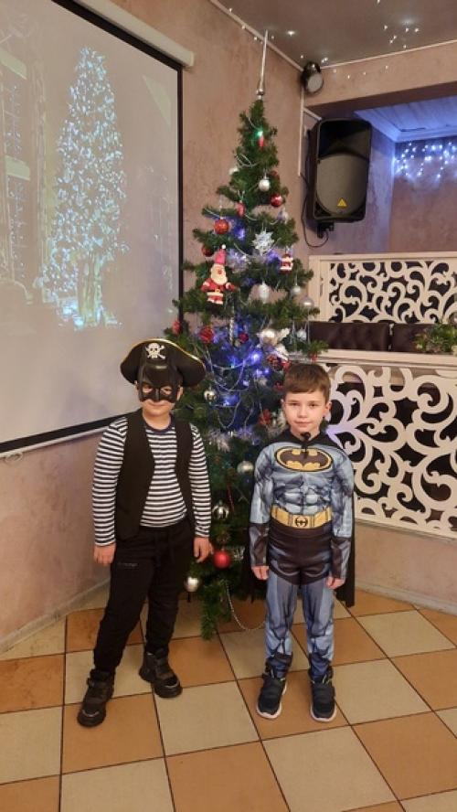 Новый год - волшебный праздник! 04