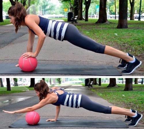 Тренировка на все группы мышц с мячом? 04