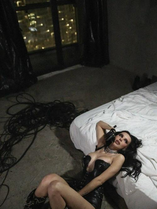 Джиган разборки с охраной Оксаны после новости о разводе устроил. 01