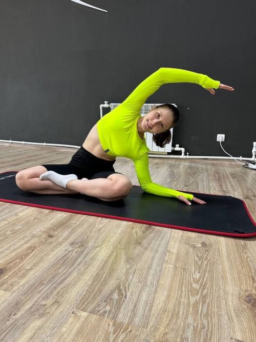 Привет, меня зовут Карина! 02