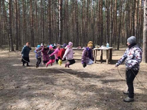 А у вас дома есть скакалка? 01