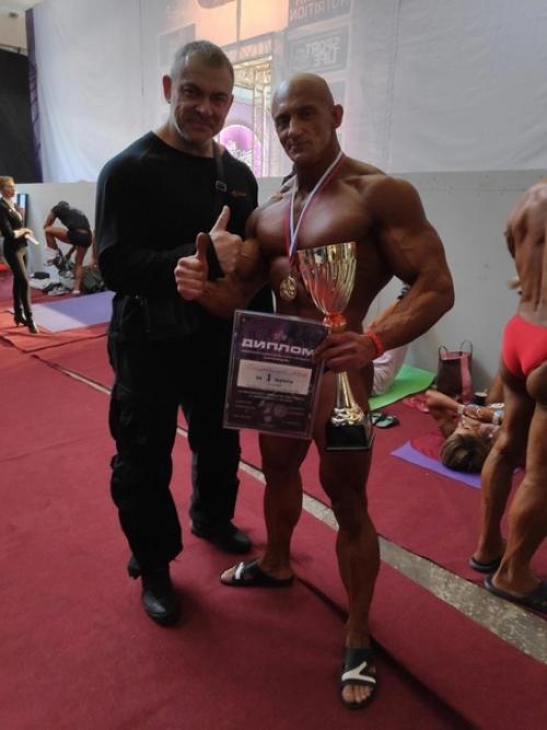 Всем доброго дня! 01