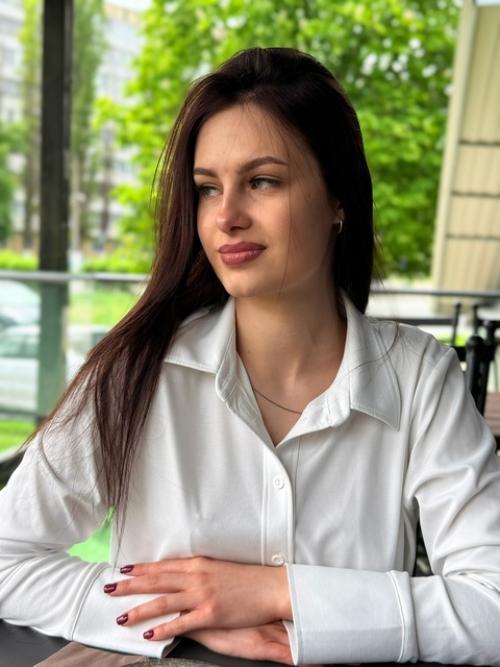Работа фитнес - тренера - это не только про спорт.  