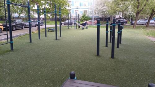 Не так давно во многих дворах обручевского района появились хорошие спортивные площадки. 02