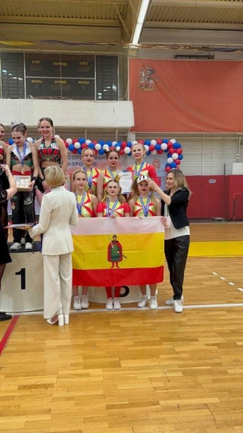 Буквально только вчера прошли соревнования по фитнес - аэробике в Лобне! 05