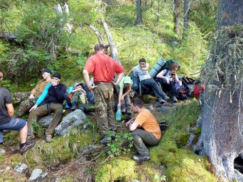 Ну, раз уж заговорили о психилогической подготвке новичков к первому походу, вот ещё о каком аспекте хотелось бы немного сказать. 03 Ну, раз уж заговорили о психилогической подготвке новичков к первому походу, вот ещё о каком аспекте хотелось бы немного сказать. 03