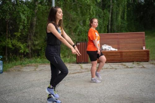 В субботу в рамках спортивно - развлекательного мероприятия провела танцевальный блок для участников! 06