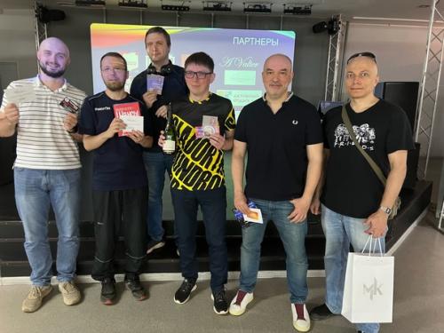 Мы благодарим за поддержку наших дорогих партнеров: 04