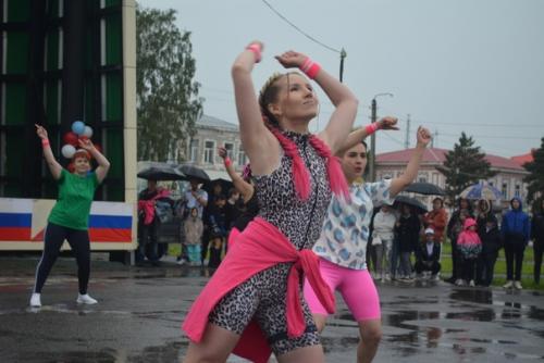 Не ожидала, что вчерашнее выступление принесёт нам столько много комплиментов. 02 Не ожидала, что вчерашнее выступление принесёт нам столько много комплиментов. 02