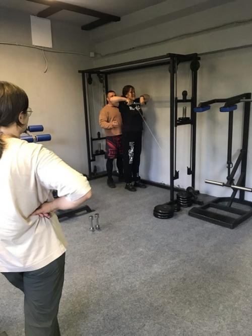 Праздничный день. Не повод тренировки прогуливать. 06